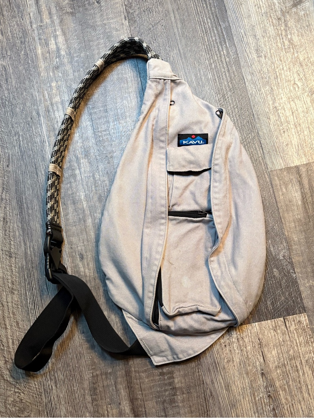 Kavu gray and black crossbody Sling Belt Bag purse with Patterned Strap